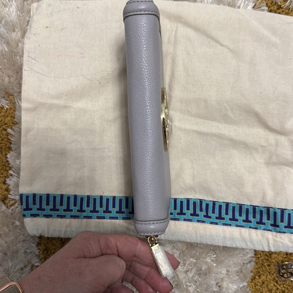 Tory Burch Gray Leather Wallet - Picture 5 of 7